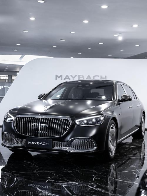 深圳294岚图汽车的售后服务让用户无忧出行，迈巴赫未来的豪华车趋势