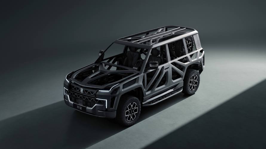 深圳294仰望U8硬派越野的科技魅力，国能汽车对传统燃油车市场的冲击